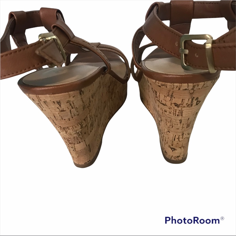 Charles David Size 9 Sandal Ankle Strap - Picture 9 of 12